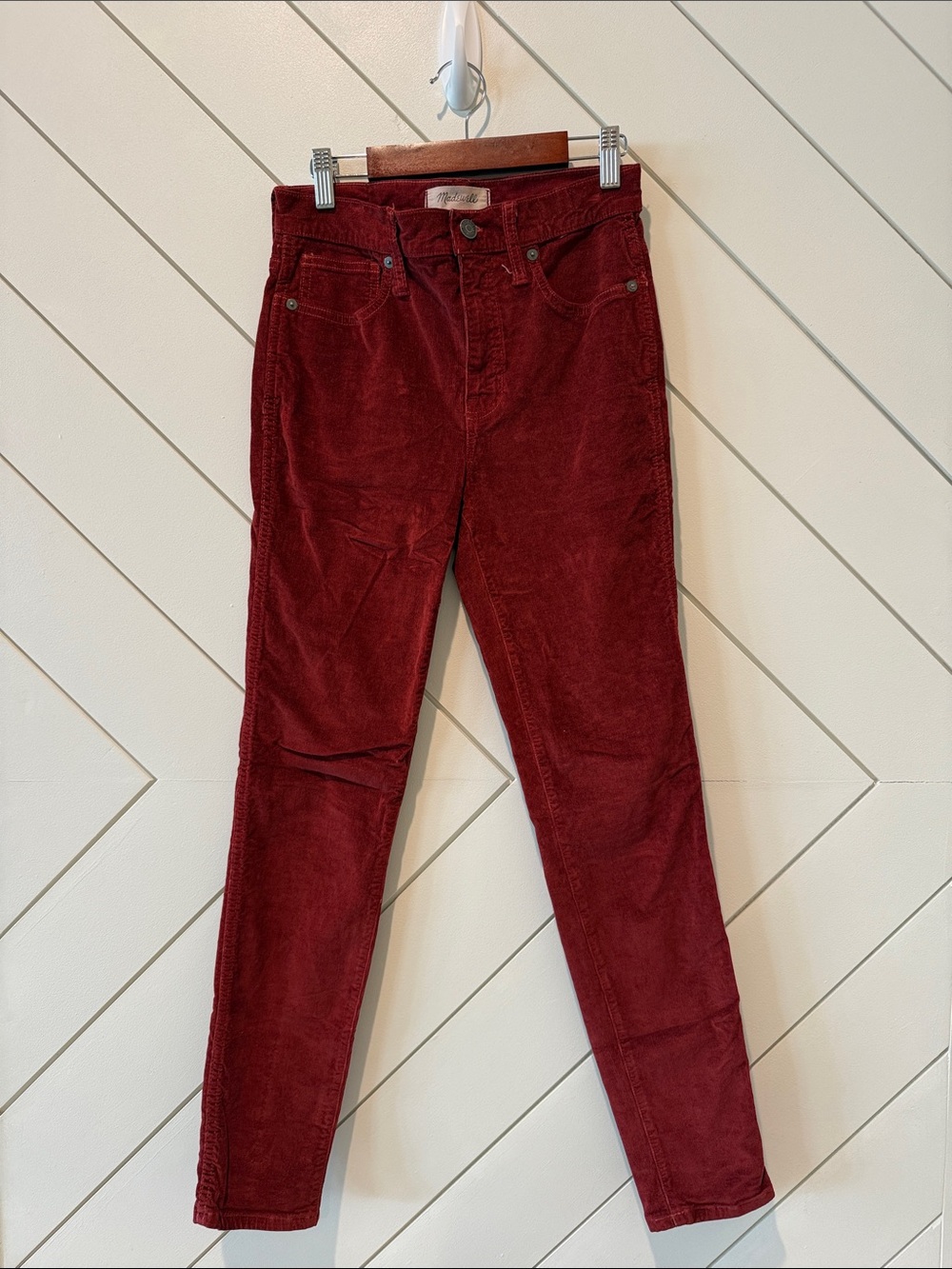 Madewell Skinny Corduroy Jeans in Deep Wine